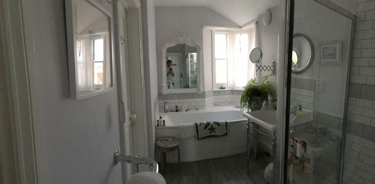 Anne'S House Bed and Breakfast Hastings Eksteriør billede